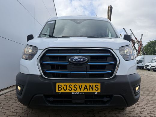 Ford E-Transit 68kWh 184PK L2H2 334km WLTP 96,5% (SOH) Climate Control Cruise Control CarPlay Navigatie Parkeers... ActivLease financial lease
