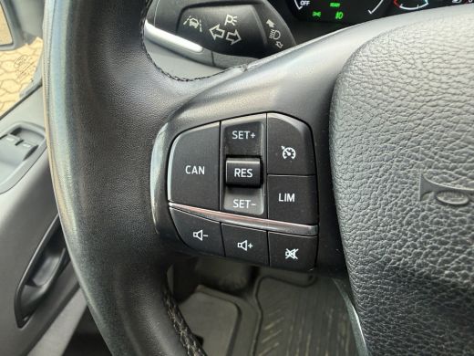 Ford E-Transit 68kWh 184PK L2H2 334km WLTP 96,5% (SOH) Climate Control Cruise Control CarPlay Navigatie Parkeers... ActivLease financial lease