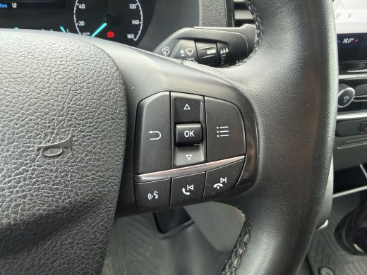 Ford E-Transit 68kWh 184PK L2H2 334km WLTP 96,5% (SOH) Climate Control Cruise Control CarPlay Navigatie Parkeers... ActivLease financial lease