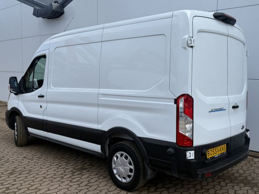 Ford E-Transit 68kWh 184PK L2H2 334km WLTP 96,5% (SOH) Climate Control Cruise Control CarPlay Navigatie Parkeers... ActivLease financial lease