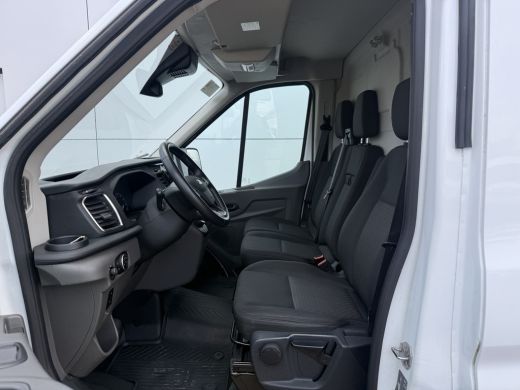Ford E-Transit 68kWh 184PK L2H2 334km WLTP 96,5% (SOH) Climate Control Cruise Control CarPlay Navigatie Parkeers... ActivLease financial lease