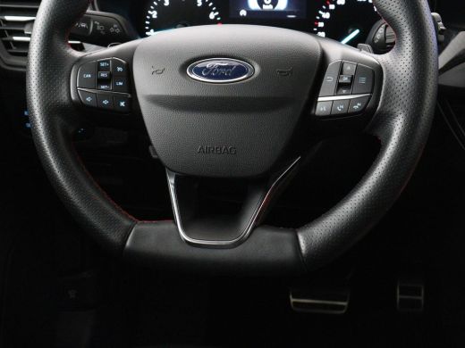Ford Focus 1.5 EcoBoost ST Line | Trekhaak | Stoel & Stuurverwarming | Keyless | Carplay | Climate control |... ActivLease financial lease