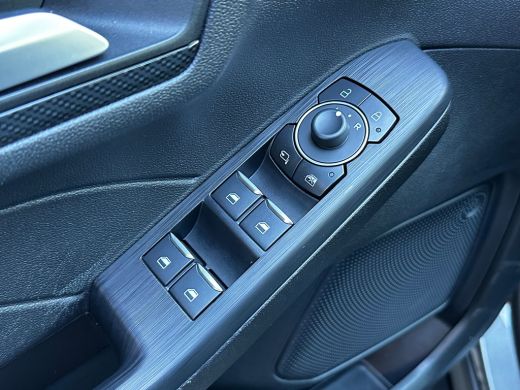 Ford Kuga 2.5 PHEV 225 PK ST-Line | ELEKTR. WEGKLAPBARE TREKHAAK| STUUR, STOEL, VOORRUIT EN ACHTERBANKVERWA... ActivLease financial lease