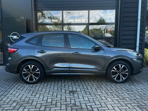 Ford Kuga 2.5 PHEV 225 PK ST-Line | ELEKTR. WEGKLAPBARE TREKHAAK| STUUR, STOEL, VOORRUIT EN ACHTERBANKVERWA... ActivLease financial lease