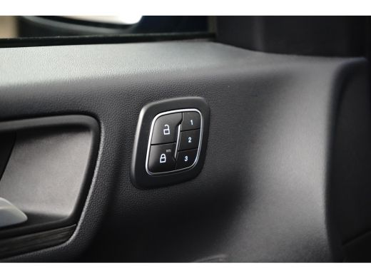 Ford Kuga 2.5 PHEV Active X | Achterbank verwarmd | Achteruitrijcamera | Apple Carplay/Android Auto|telefoo... ActivLease financial lease