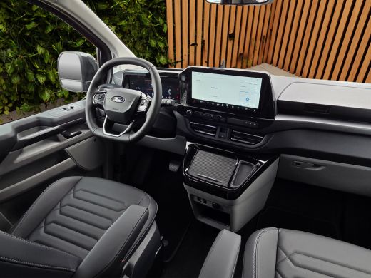 Ford Tourneo Custom Custom 340 2.5 PHEV L1H1 Titanium X 233PK Panoramadak | Trekhaak | Leder | 8 persoons | Elektrisc... ActivLease financial lease