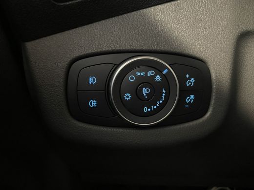 Ford Transit Connect 1.5 EcoBlue L2 Sport Automaat Xenon | Trekhaak | Vloer/wand bekleding | Verlengde garantie 5jaar/... ActivLease financial lease