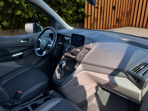 Ford Transit Connect 1.5 EcoBlue L2 Sport Automaat Xenon | Trekhaak | Vloer/wand bekleding | Verlengde garantie 5jaar/... ActivLease financial lease