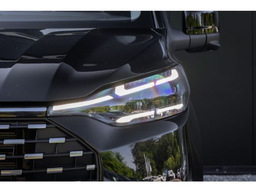 Ford Transit Custom Tourneo 2.5 PHEV L2H1 Titanium X 360 Camera | Pano-dak | AGR-stoel | B&O audio | Wegklap Trekhaak... ActivLease financial lease