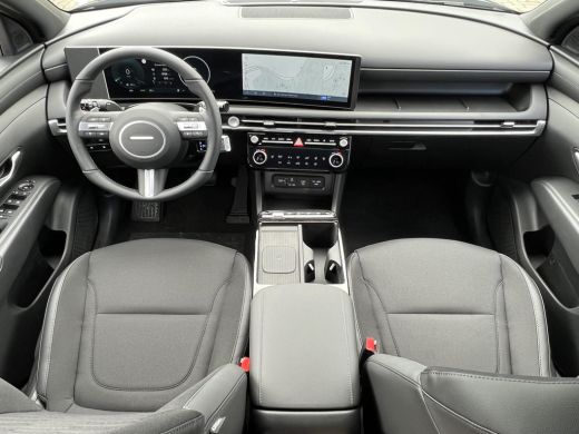 Hyundai Tucson 1.6 T-GDI PHEV Pure Edition | Uit voorraad leverbaar! | Stoel en stuur verwarming | Navigatie| Zw... ActivLease financial lease