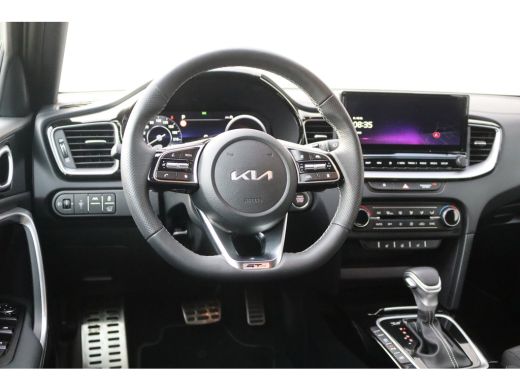 Kia Ceed Sportswagon 1.5 T-GDi 140PK Automaat GT-Line 12-2025!/Navigatie/Adapt.-cruise/Keyfree/Winter-pack ActivLease financial lease