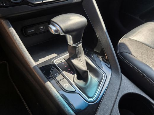 Kia Niro 1.6 GDi Hybrid DynamicLine NL-AUTO |TREKHAAK | NAVI |SCHUIFDAK ActivLease financial lease