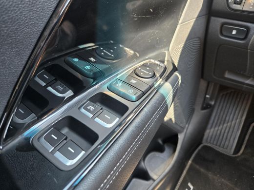 Kia Niro 1.6 GDi Hybrid DynamicLine NL-AUTO |TREKHAAK | NAVI |SCHUIFDAK ActivLease financial lease