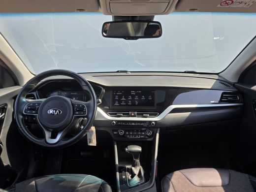 Kia Niro 1.6 GDi Hybrid DynamicLine NL-AUTO |TREKHAAK | NAVI |SCHUIFDAK ActivLease financial lease