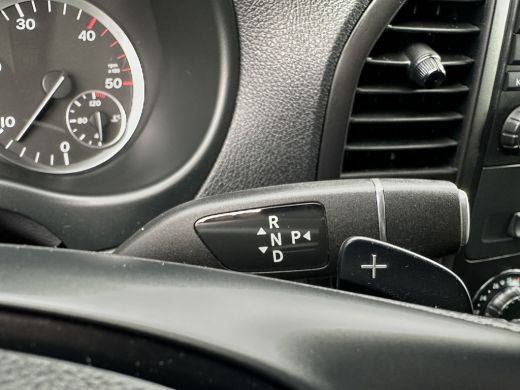 Mercedes-Benz Vito 114 CDI 136 PK E6 AUTOMAAT / L2H1 / 1e EIG. / TREKHAAK / CAMERA / 2x SCHUIFDEUR / CRUISE / AIRCO ActivLease financial lease
