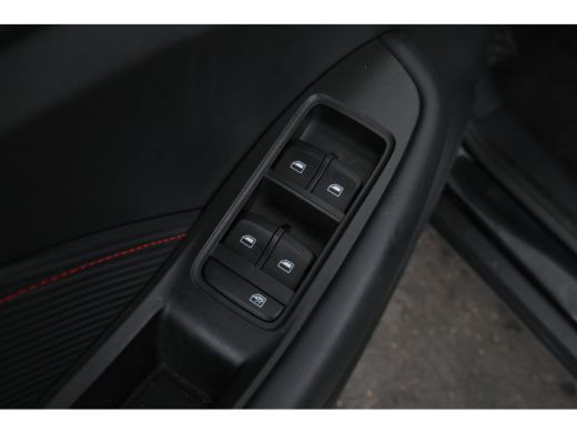 MG ZS EV EV Long Range Luxury 70 kWh Panorama, 360 camera, Apple carplay! ActivLease financial lease