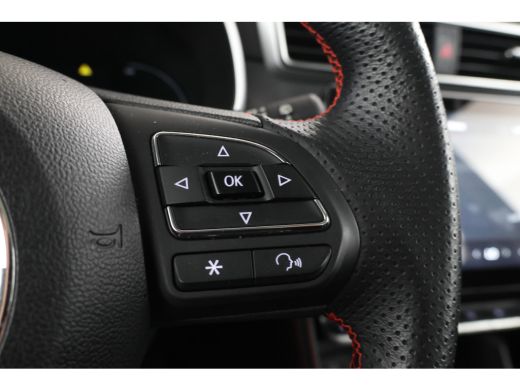 MG ZS EV EV Long Range Luxury 70 kWh Panorama, 360 camera, Apple carplay! ActivLease financial lease