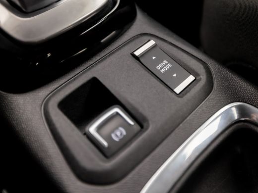 Opel Corsa 1.2 GS Line Automaat (APPLE CARPLAY, BLACK PACK, CRUISE, SPORTSTOELEN, LEDER STUURWIEL, DRIVE MOD... ActivLease financial lease