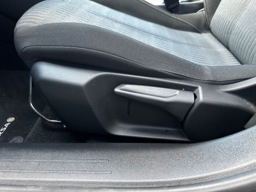 Opel Corsa-e Edition 50 kWh 3-Fase | SOH 89,75%| APPLE CARPLAY/ANDROID AUTO| CRUISE CONTROL| KEYLESS START| DA... ActivLease financial lease
