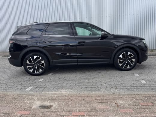 Opel Grandland 1.2 Turbo Hybrid GS | Camera Voor / Achter | Navigatie | Comfortstoelen | Apple Carplay / Android... ActivLease financial lease