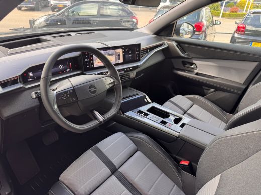 Opel Grandland 1.2 Turbo Hybrid GS | Camera Voor / Achter | Navigatie | Comfortstoelen | Apple Carplay / Android... ActivLease financial lease