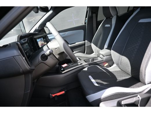 Opel Mokka-e Business Edition 54 kWh Demo-Deal! | Navigatie | Achteruitrijcamera | Stoel/Stuurverwarming | Cli... ActivLease financial lease