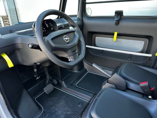Opel Rocks-e GS | PANORAMADAK| TELEFOONHOUDER MET USB-A AANSLUITING| LED KOPLAMPEN| CONNECTBOX| DESIGN WIELDOP... ActivLease financial lease