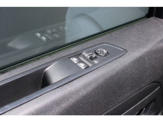 Opel Vivaro 2.0 Diesel 145 S&S L2 | Automaat | Navi by app | Apple carplay | 3-Zits | Nieuw model | NL auto |... ActivLease financial lease