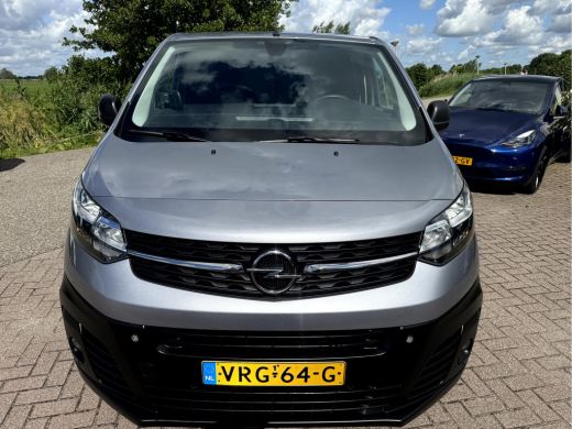 Opel Vivaro-e SOH 91.3%, L2H1 Edition 75 kWh Camera, App Connect, Cruise Controll ActivLease financial lease