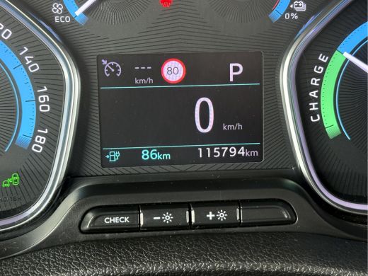 Opel Vivaro-e SOH 91.3%, L2H1 Edition 75 kWh Camera, App Connect, Cruise Controll ActivLease financial lease