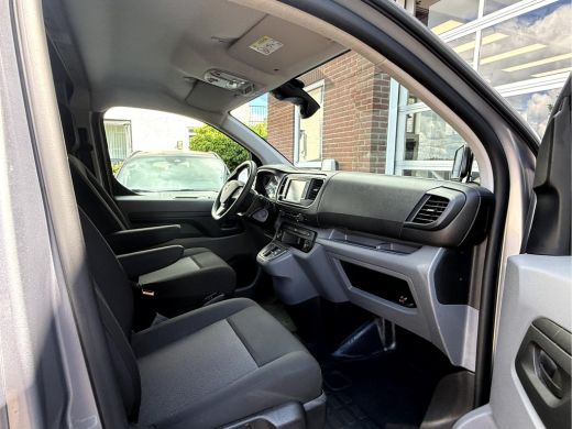 Opel Vivaro-e SOH 91.3%, L2H1 Edition 75 kWh Camera, App Connect, Cruise Controll ActivLease financial lease
