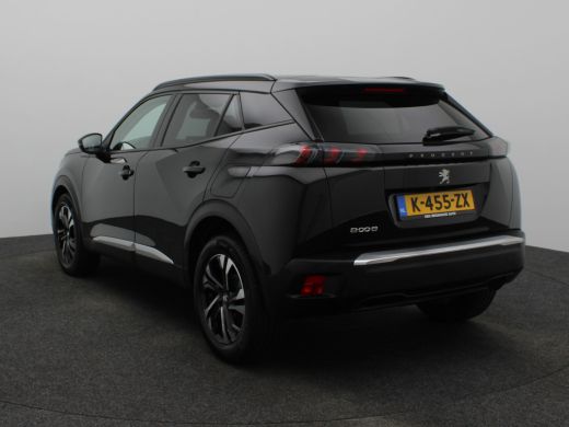 Peugeot 2008 1.2 PureTech 100 Allure Verwarmbare Voorstoelen | Camera | Parkeersensoren Voor en Achter | Cruis... ActivLease financial lease