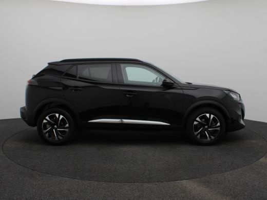 Peugeot 2008 1.2 PureTech 100 Allure Verwarmbare Voorstoelen | Camera | Parkeersensoren Voor en Achter | Cruis... ActivLease financial lease