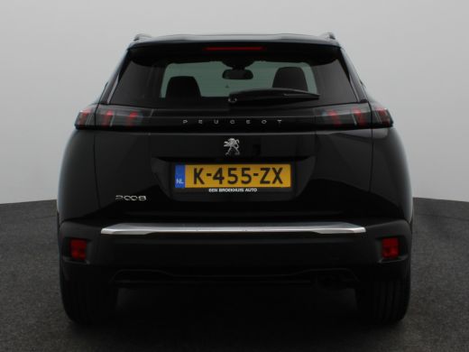 Peugeot 2008 1.2 PureTech 100 Allure Verwarmbare Voorstoelen | Camera | Parkeersensoren Voor en Achter | Cruis... ActivLease financial lease