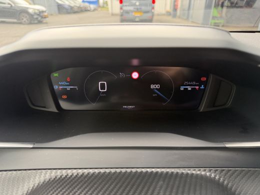 Peugeot 208 100pk Allure (Camera - LED - Navigatie - Apple Carplay - Automatische Airco - Parkeersensoren) ActivLease financial lease