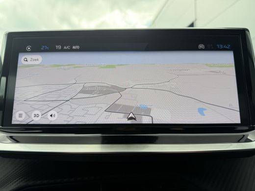 Peugeot 208 100pk Allure (Camera - LED - Navigatie - Apple Carplay - Automatische Airco - Parkeersensoren) ActivLease financial lease
