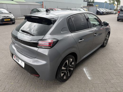 Peugeot 208 100pk Allure (Camera - LED - Navigatie - Apple Carplay - Automatische Airco - Parkeersensoren) ActivLease financial lease