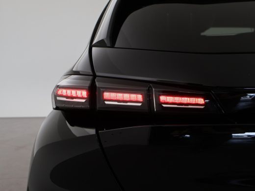 Peugeot 308 1.2 PT 130 PK ALLURE PACK + SFEERVERLICHTING | ADAPTIVE CRUISE | CAMERA | LED | SPORTSTOELEN | PR... ActivLease financial lease