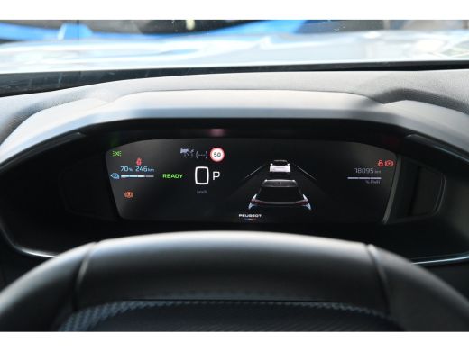 Peugeot e-2008 EV Allure Avantage 54 kWh 96% SOH! Tot 8 Jaar Garantie! | Navigatie | Achteruitrijcamera | Dodeho... ActivLease financial lease