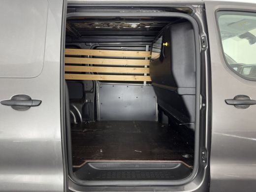 Peugeot e-Expert Standard Premium 75 kWh [3-Fase-11kW] {SoH-94%} Aut. *DIGI-COCKPIT | CARPLAY | CAMERA | AIRCO | C... ActivLease financial lease