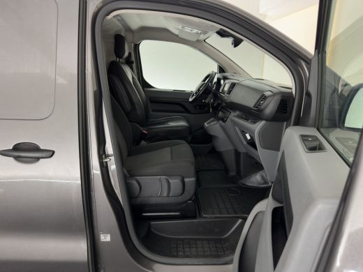 Peugeot e-Expert Standard Premium 75 kWh [3-Fase-11kW] {SoH-94%} Aut. *DIGI-COCKPIT | CARPLAY | CAMERA | AIRCO | C... ActivLease financial lease