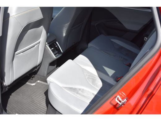 Skoda Enyaq iV 80 204PK | TREKHAAK | CAMERA | STUUR+STOELVERW. | APP. CONNECT | ADAPT.CRUISE | FULL LED | CLIMAT... ActivLease financial lease