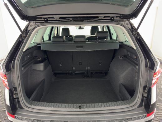 Skoda Kodiaq 1.5 TSI Business Edition (INCL-BTW) *LEATHER-FABRIC | FULL-LED | DIGI-COCKPIT | CAMERA | KEYLESS ... ActivLease financial lease