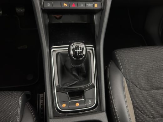 Skoda Kodiaq 1.5 TSI Business Edition (INCL-BTW) *LEATHER-FABRIC | FULL-LED | DIGI-COCKPIT | CAMERA | KEYLESS ... ActivLease financial lease