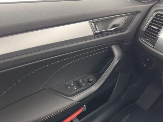 Skoda Kodiaq 1.5 TSI Business Edition (INCL-BTW) *LEATHER-FABRIC | FULL-LED | DIGI-COCKPIT | CAMERA | KEYLESS ... ActivLease financial lease