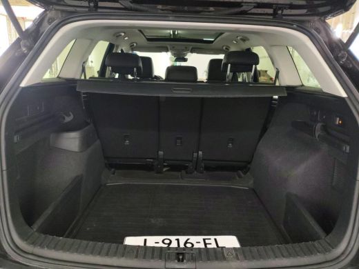 Skoda Kodiaq 1.5 TSI Business Edition NL-AUTO | PANODAK | TREKHAAK | 150 PK ActivLease financial lease