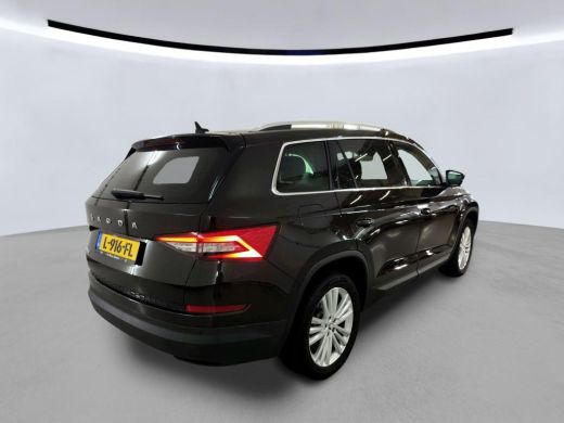 Skoda Kodiaq 1.5 TSI Business Edition NL-AUTO | PANODAK | TREKHAAK | 150 PK ActivLease financial lease