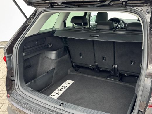 Skoda Kodiaq 1.5 TSI Business Edition NL-AUTO | PANODAK | TREKHAAK | 150 PK ActivLease financial lease