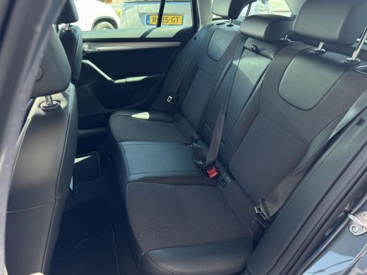 Skoda Octavia Combi 1.0 TSI Greentech Business Edition NL-AUTO | NAVI | ECC ActivLease financial lease