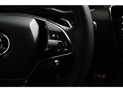 Skoda Superb Combi 1.4 TSI 218PK DSG-6 Sportline iV | CAMERA | FULL LED | STUUR + STOELVERW. | 18 INCH | APP C... ActivLease financial lease